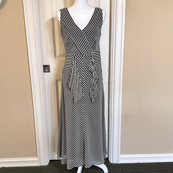 Talbots Silk Maxi Dress Size 8 - Picture 1 of 8